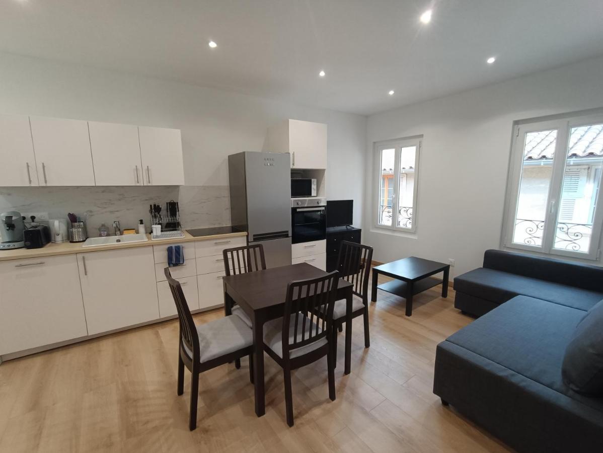 T3 Renove En 2023, Intra Muros Apartment Avignon