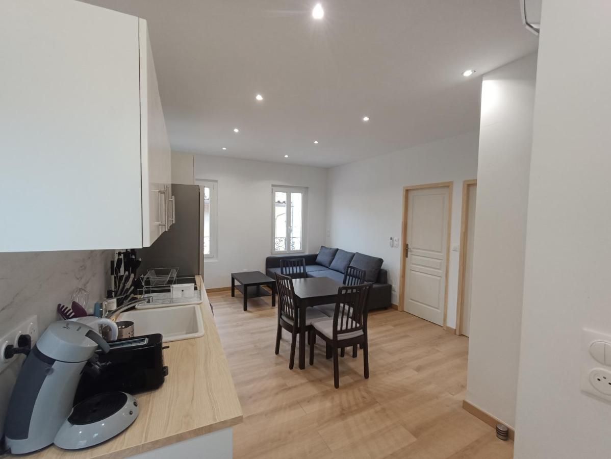 T3 Renove En 2023, Intra Muros Apartment Avignon
