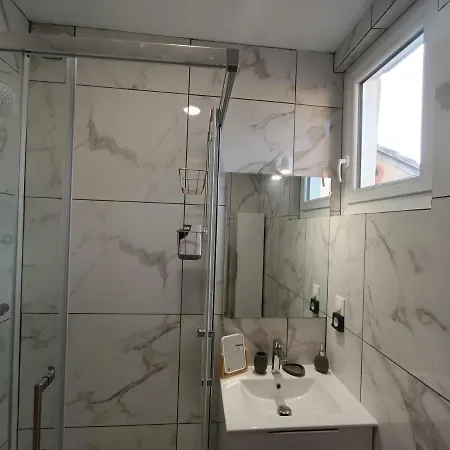 T3 Renove En 2023, Intra Muros Avignon Exterior photo